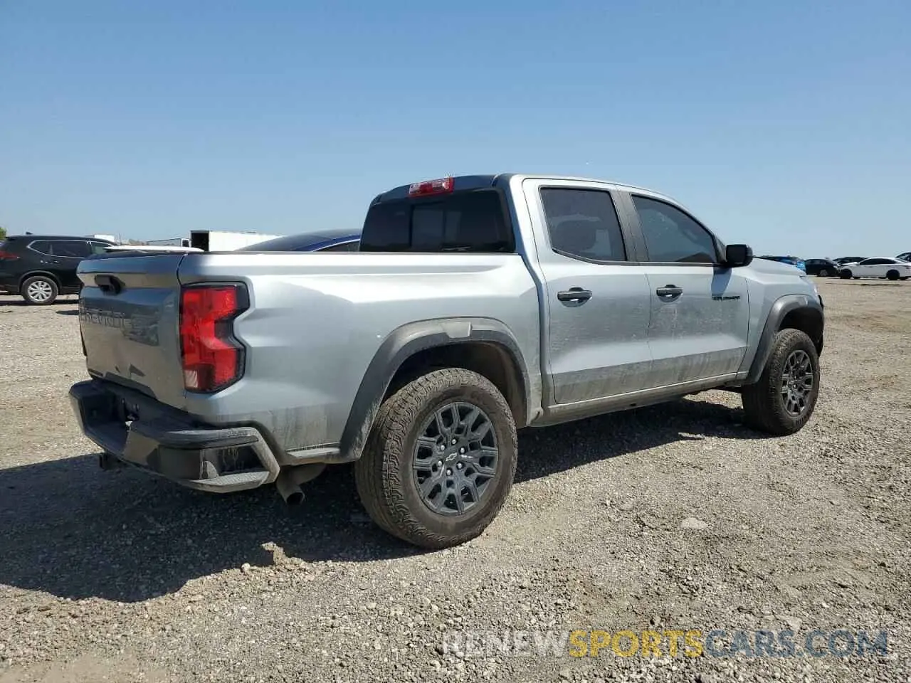 3 fotografías del automóvil dañado 1GCPTEEK5R1129596 CHEVROLET COLORADO T 2024