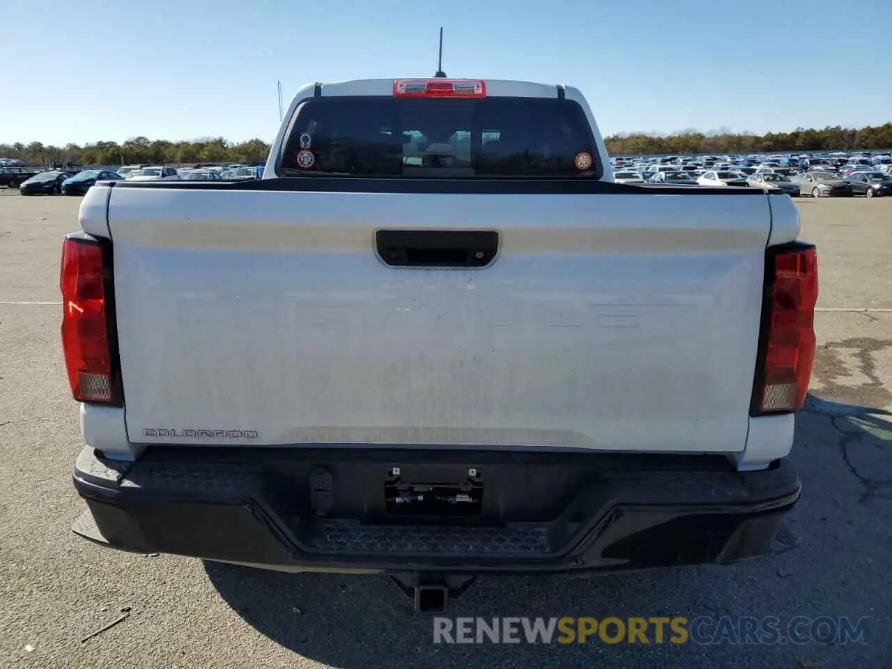 6 fotografías del automóvil dañado 1GCPTEEK5R1270068 CHEVROLET COLORADO T 2024