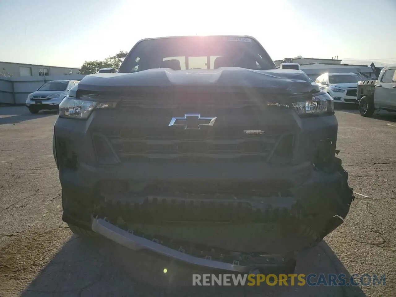 5 fotografías del automóvil dañado 1GCPTEEK8R1252776 CHEVROLET COLORADO T 2024