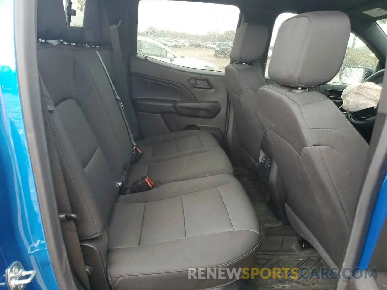 10 fotografías del automóvil dañado 1GCPTEEK9R1242936 CHEVROLET COLORADO T 2024