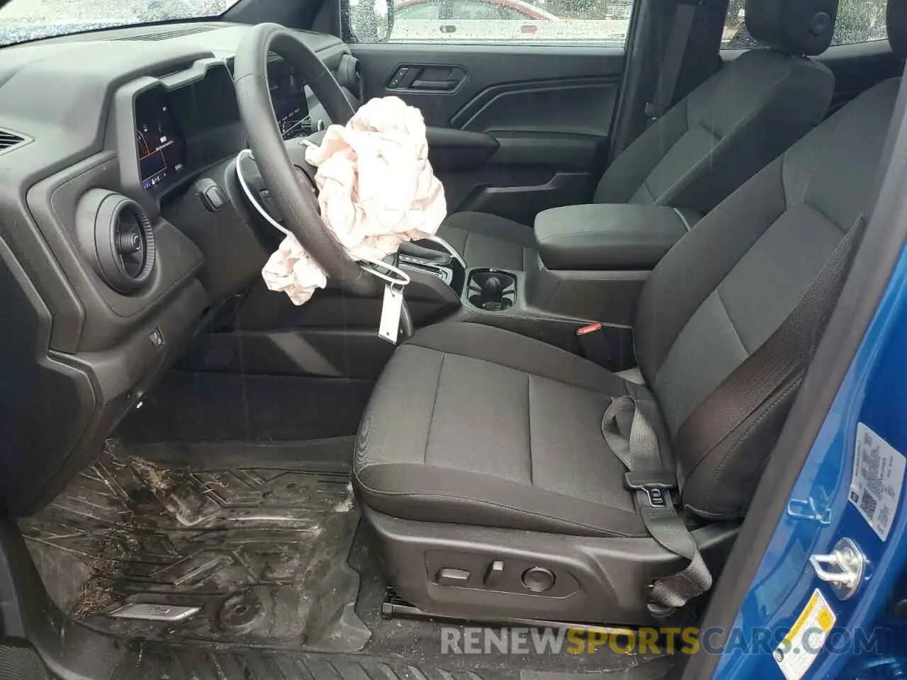 7 fotografías del automóvil dañado 1GCPTEEK9R1242936 CHEVROLET COLORADO T 2024