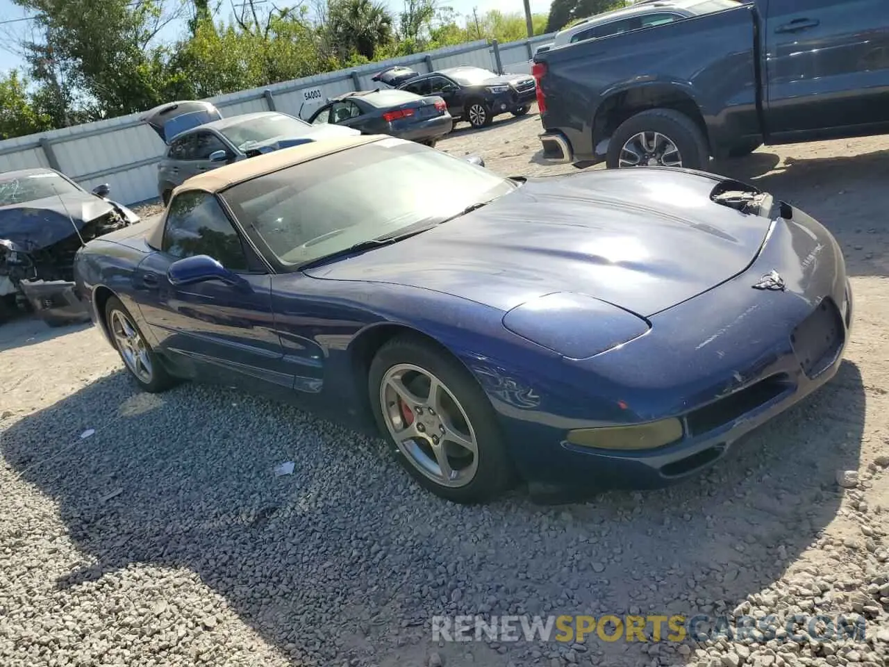 4 fotografías del automóvil dañado 1G1YY32G045103153 CHEVROLET CORVETTE 2004