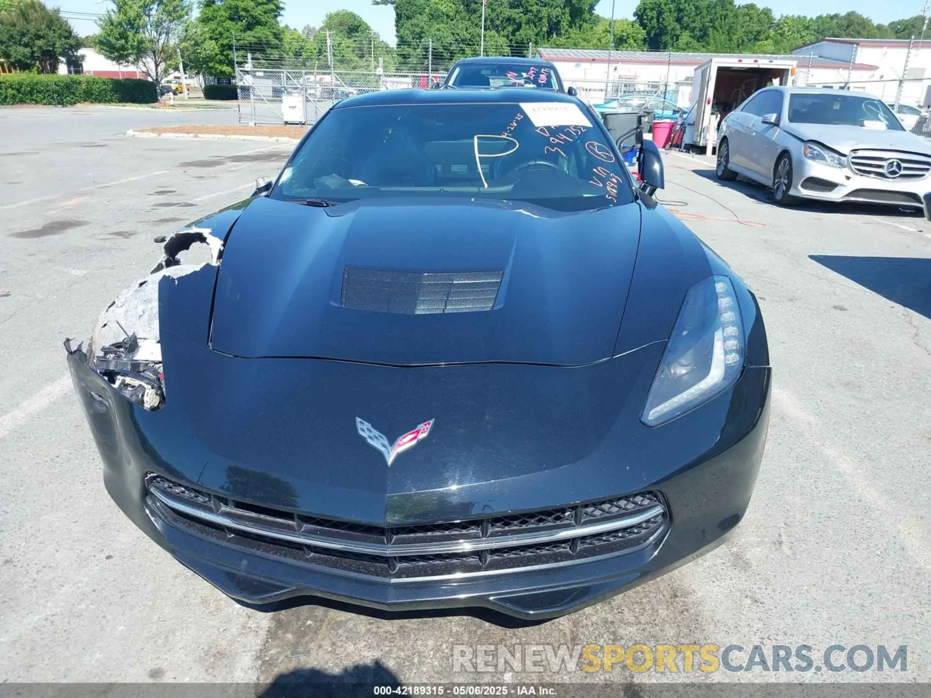 12 fotografías del automóvil dañado 1G1YB2D73K5118963 CHEVROLET CORVETTE 2019