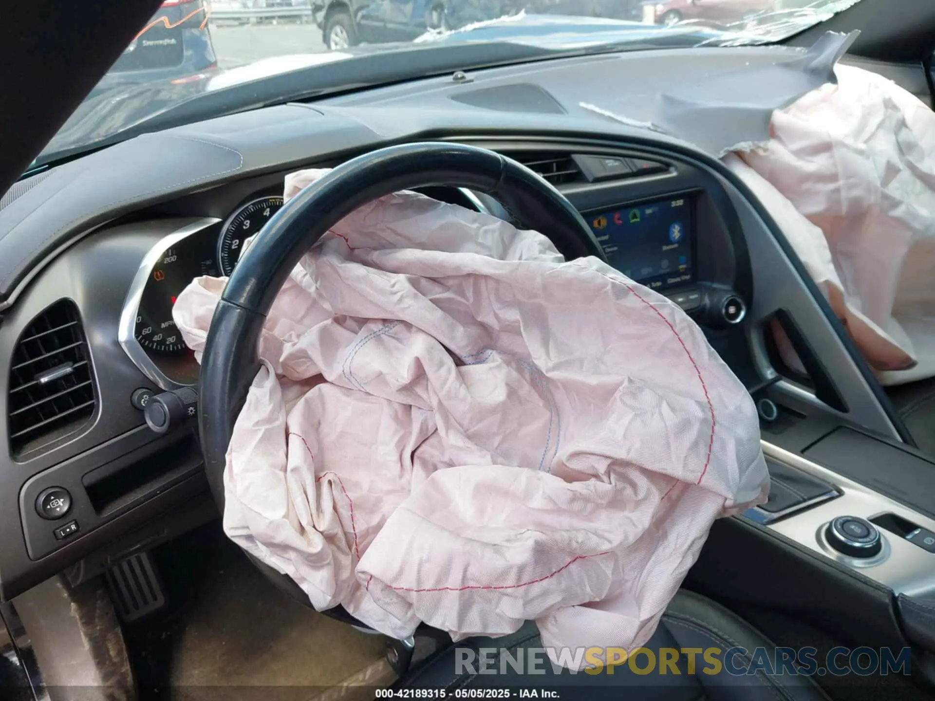 17 fotografías del automóvil dañado 1G1YB2D73K5118963 CHEVROLET CORVETTE 2019