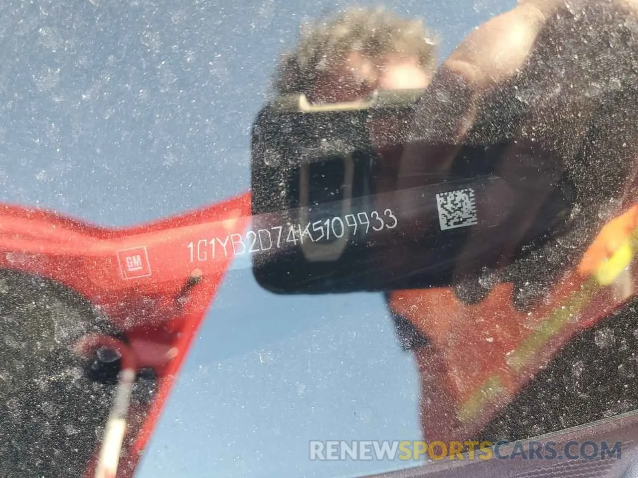 12 fotografías del automóvil dañado 1G1YB2D74K5109933 CHEVROLET CORVETTE 2019
