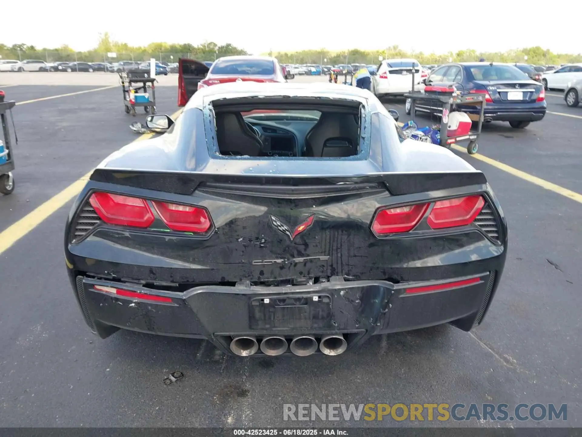 16 fotografías del automóvil dañado 1G1YB2D78K5105612 CHEVROLET CORVETTE 2019