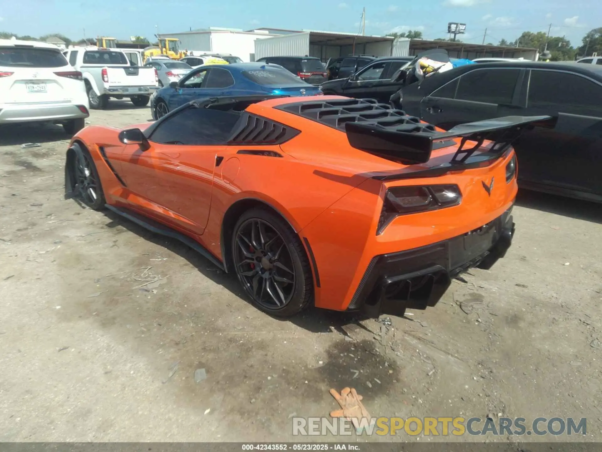 3 fotografías del automóvil dañado 1G1YC2D77K5100110 CHEVROLET CORVETTE 2019