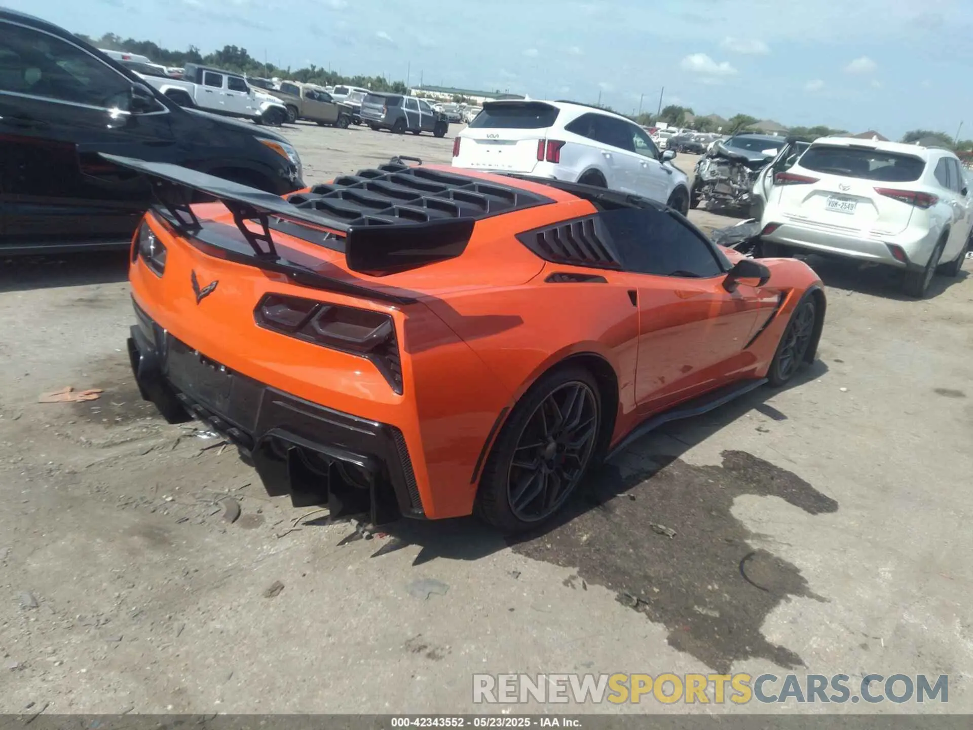 4 fotografías del automóvil dañado 1G1YC2D77K5100110 CHEVROLET CORVETTE 2019