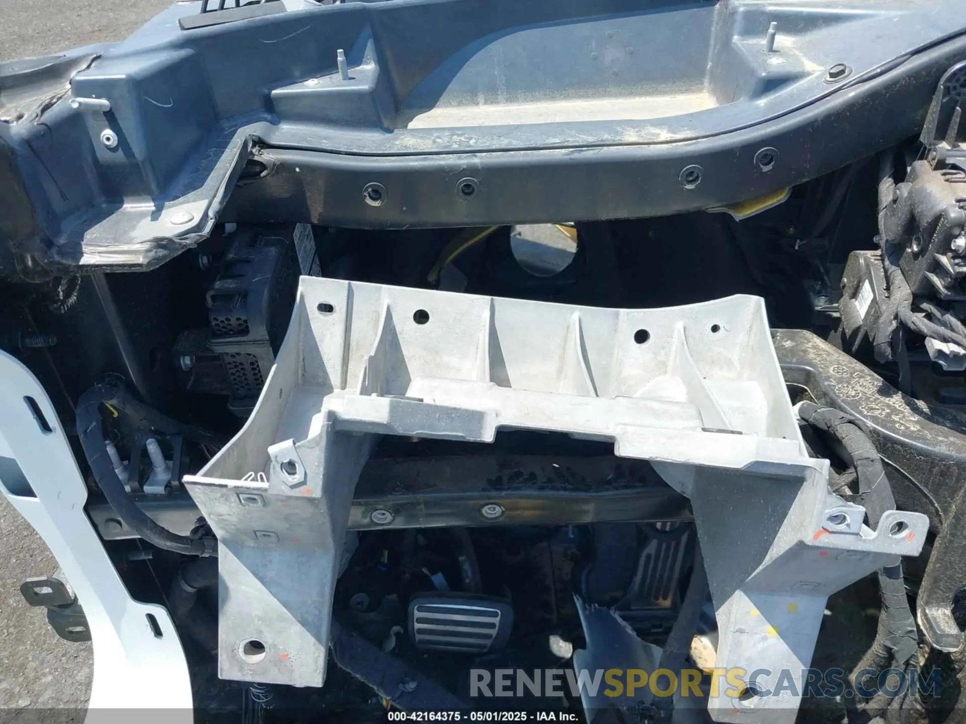 7 fotografías del automóvil dañado 1G1YD2D70K5115061 CHEVROLET CORVETTE 2019