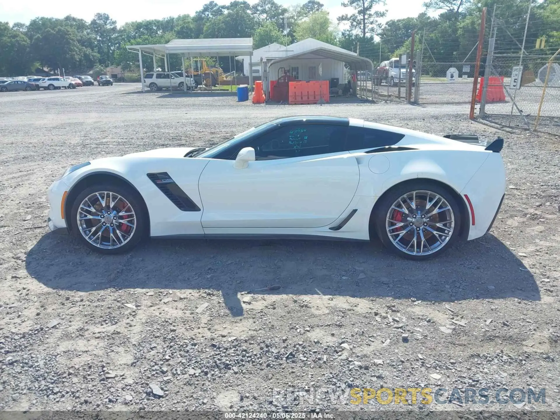 13 fotografías del automóvil dañado 1G1YP2D60K5602260 CHEVROLET CORVETTE 2019