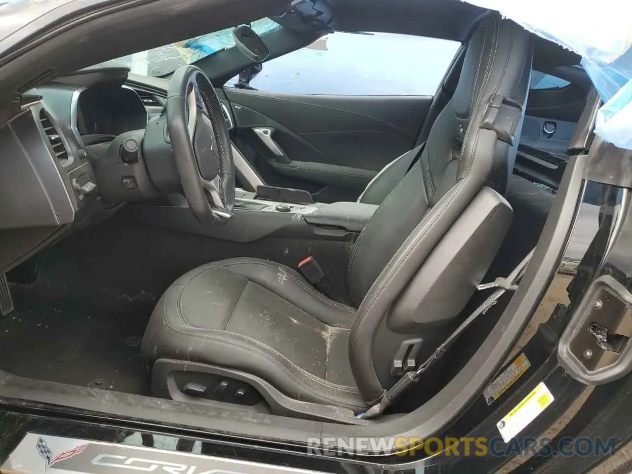 7 fotografías del automóvil dañado 1G1YS2D65K5603161 CHEVROLET CORVETTE 2019