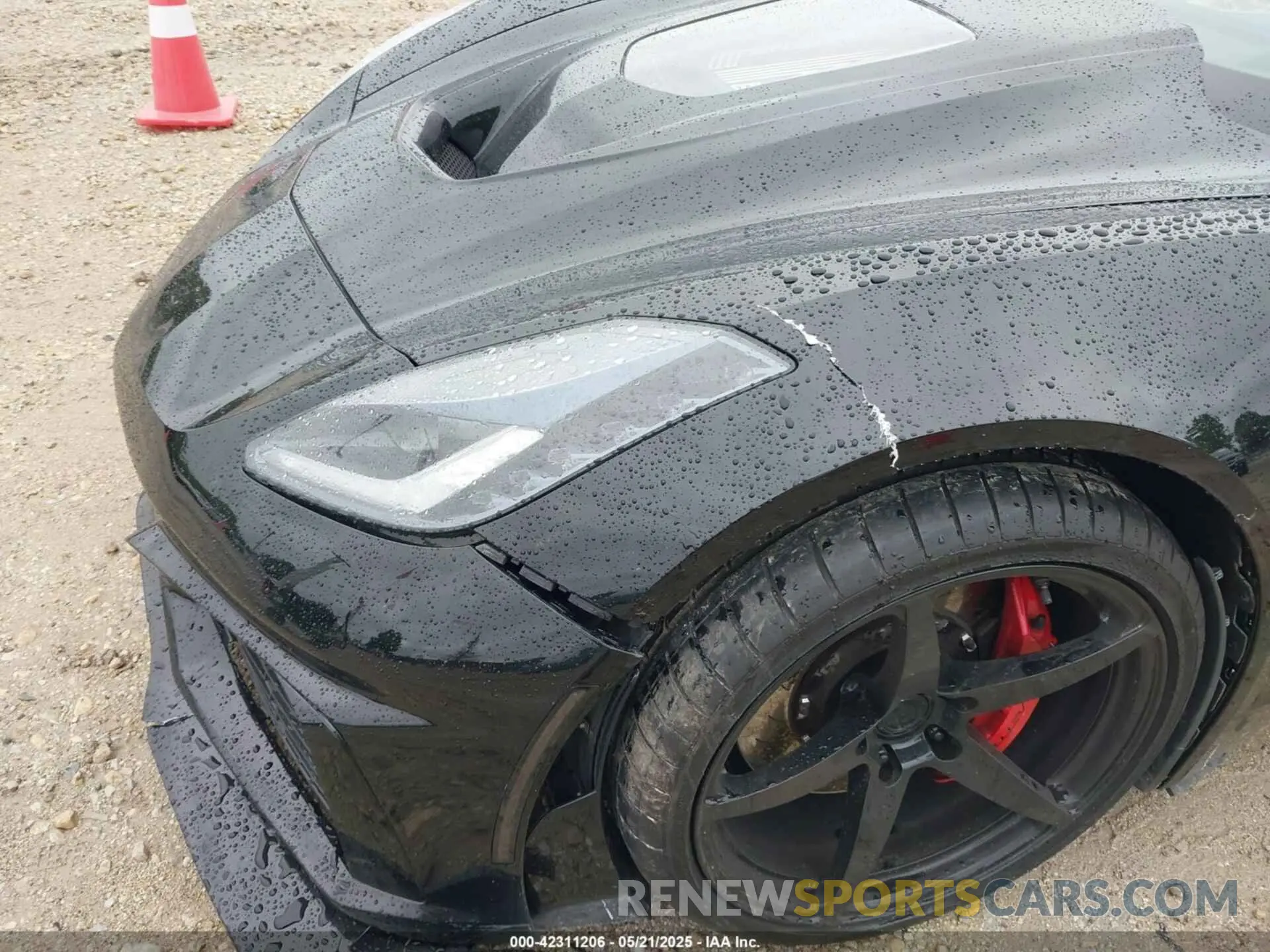 17 fotografías del automóvil dañado 1G1YS2D68K5601517 CHEVROLET CORVETTE 2019