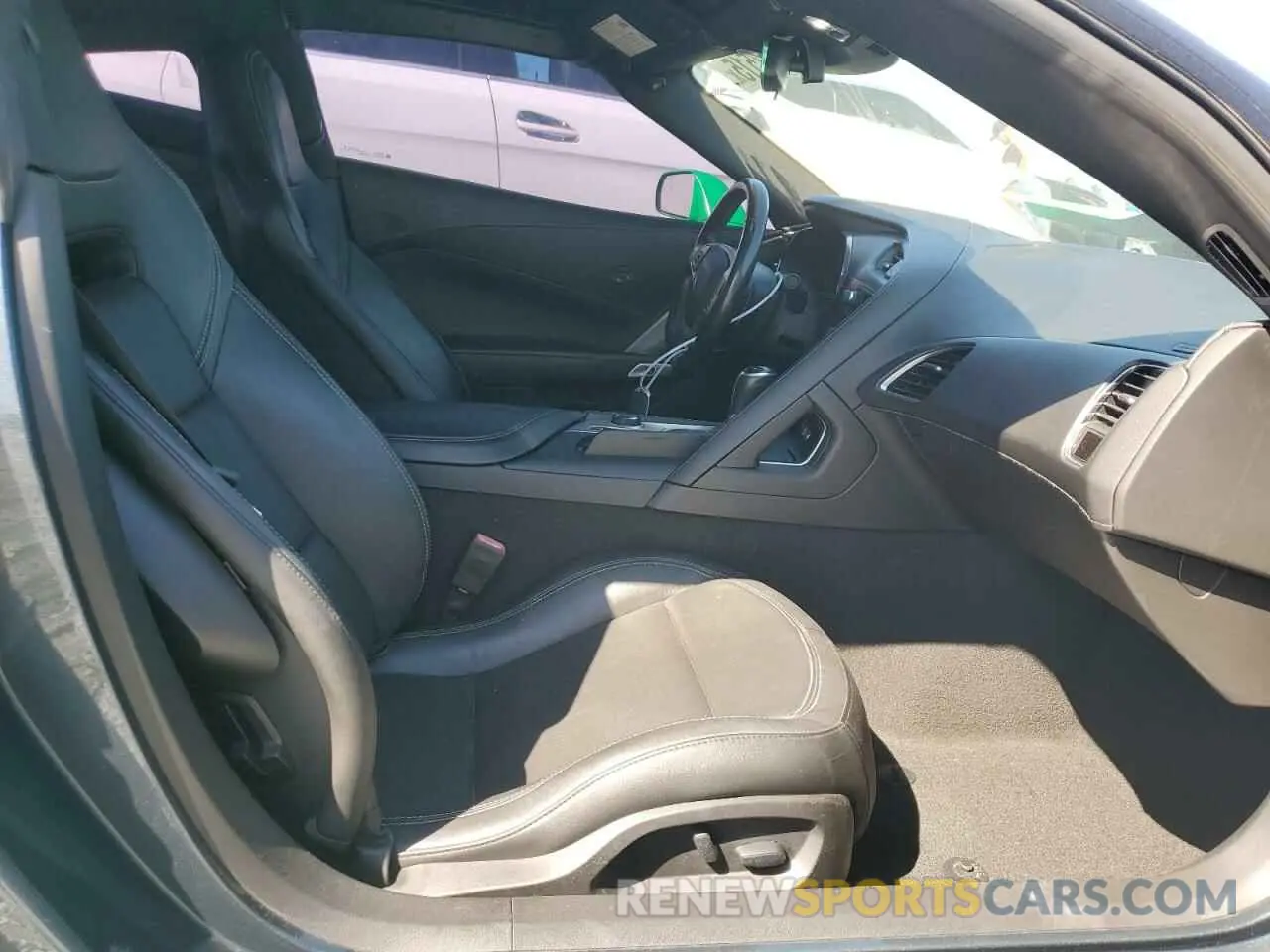 10 fotografías del automóvil dañado 1G1YW2D74K5115770 CHEVROLET CORVETTE 2019