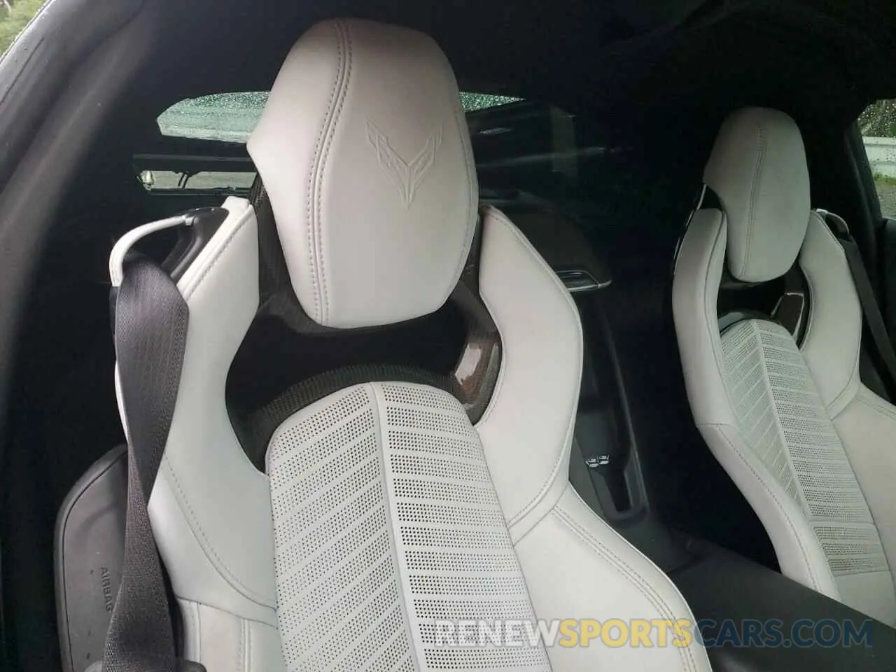10 fotografías del automóvil dañado 1G1Y72D41L5100745 CHEVROLET CORVETTE 2020