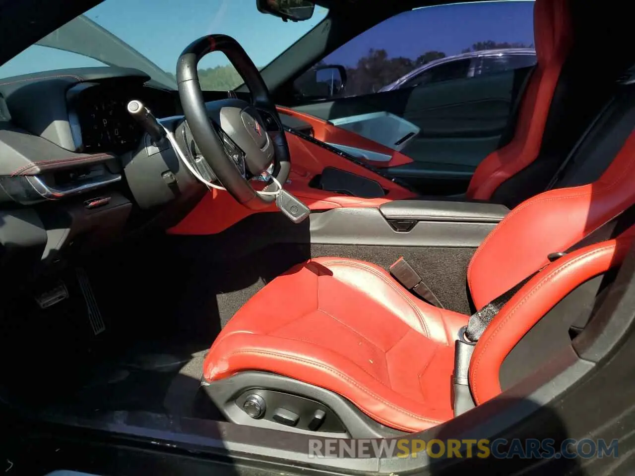 7 fotografías del automóvil dañado 1G1Y72D45L5113319 CHEVROLET CORVETTE 2020