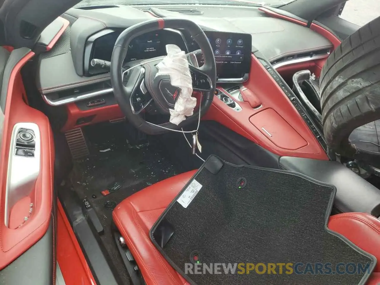 8 fotografías del automóvil dañado 1G1Y82D41L5109152 CHEVROLET CORVETTE 2020