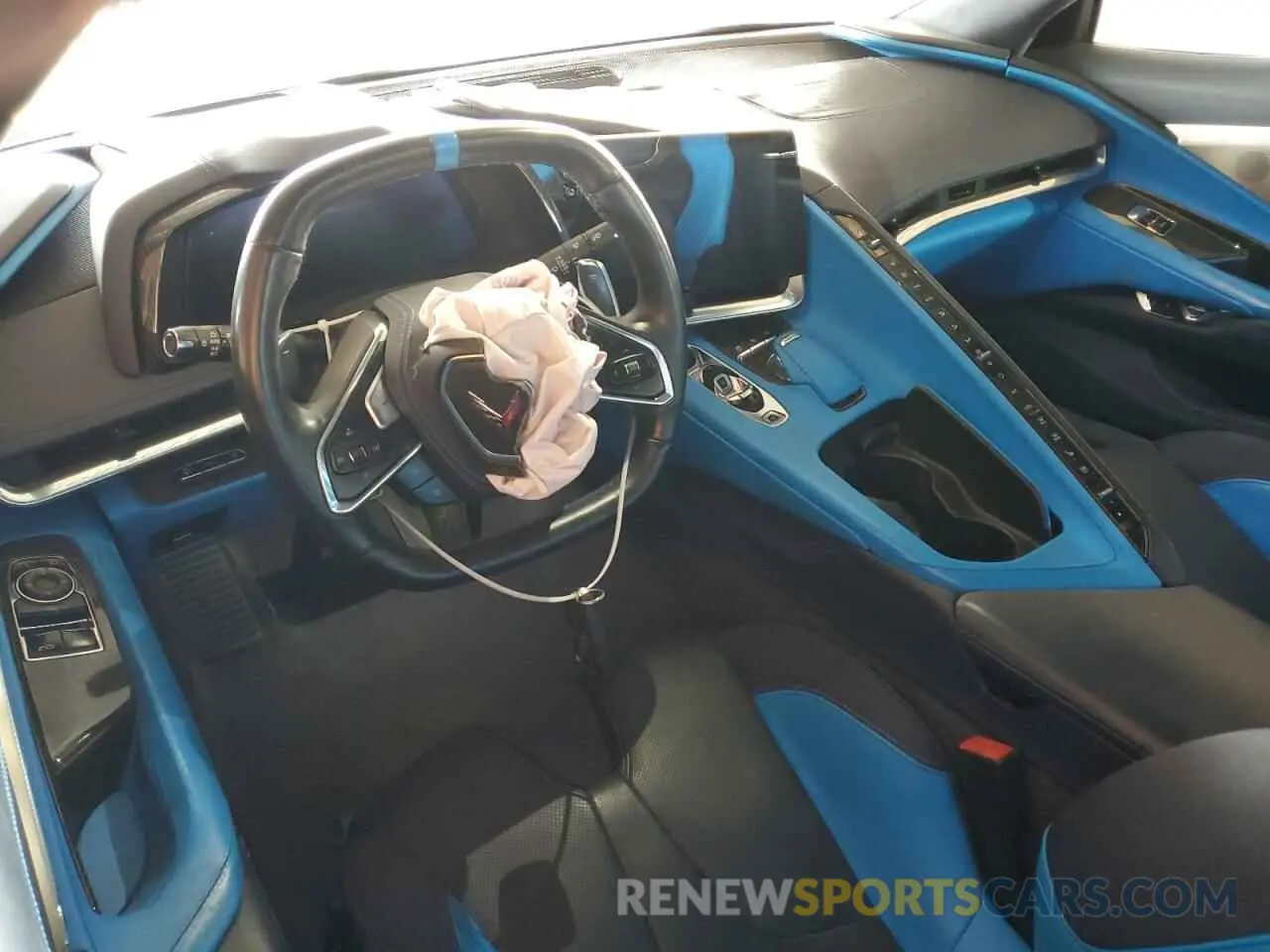 8 fotografías del automóvil dañado 1G1Y82D45L5104956 CHEVROLET CORVETTE 2020