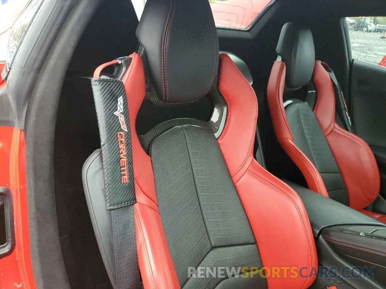 10 fotografías del automóvil dañado 1G1Y83D46L5111601 CHEVROLET CORVETTE 2020