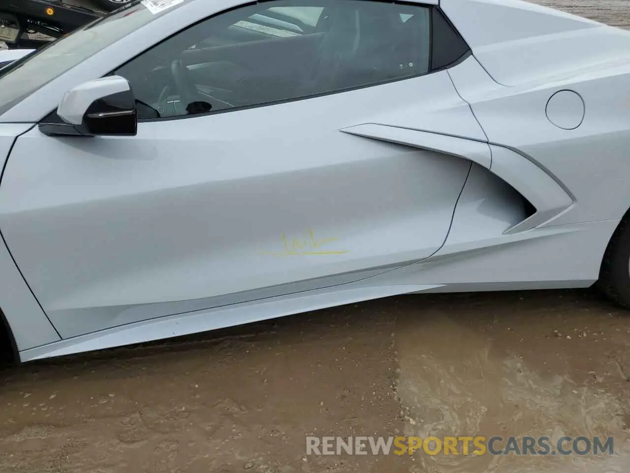 12 fotografías del automóvil dañado 1G1Y83D49L5113844 CHEVROLET CORVETTE 2020