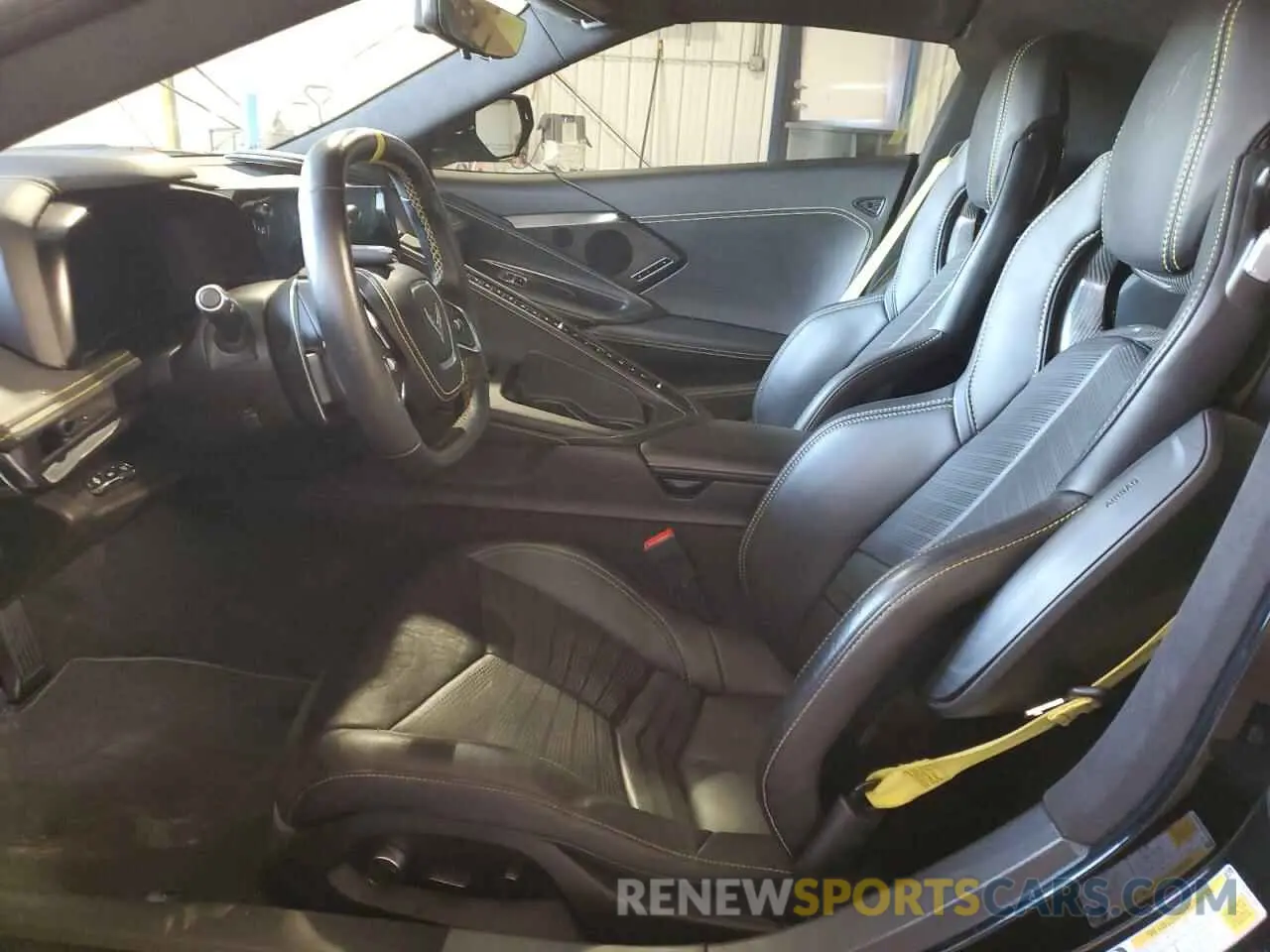 7 fotografías del automóvil dañado 1G1YC2D4XP5108215 CHEVROLET CORVETTE 2023