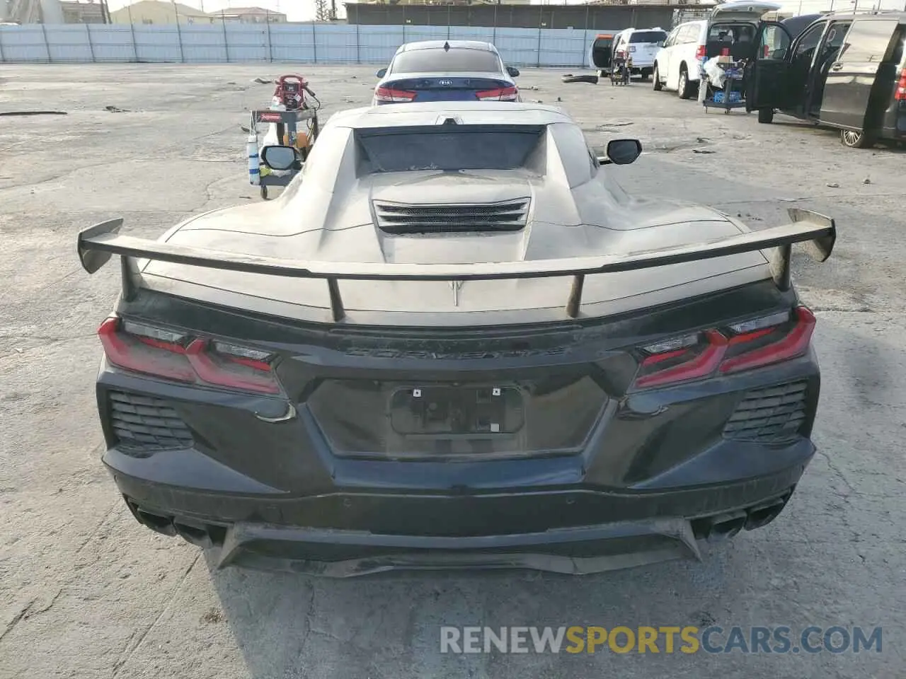 6 fotografías del automóvil dañado 1G1YC3D41P5141299 CHEVROLET CORVETTE 2023