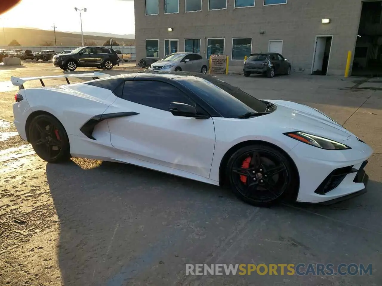 4 fotografías del automóvil dañado 1G1YC3D46P5132310 CHEVROLET CORVETTE 2023