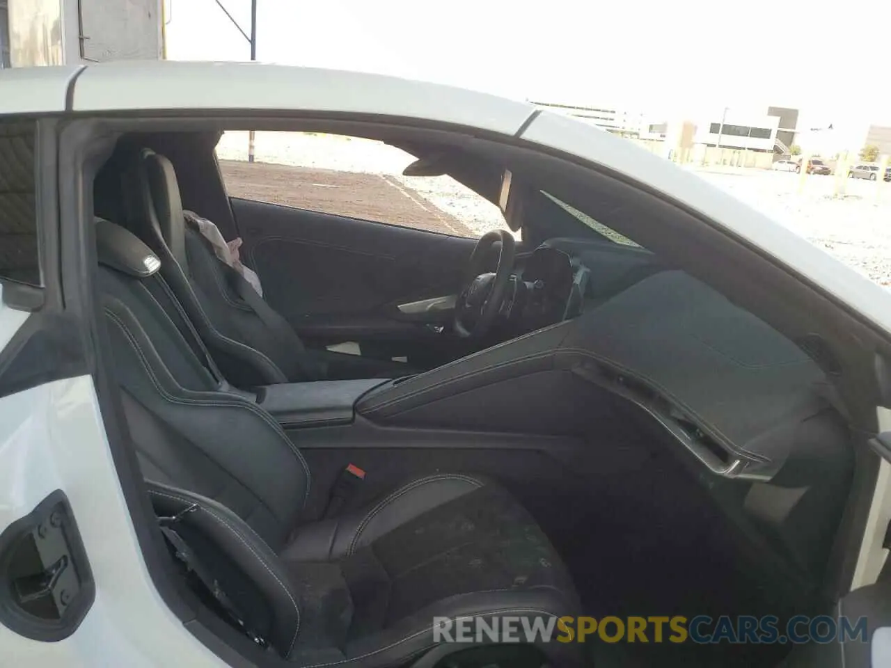 10 fotografías del automóvil dañado 1G1YA2D42R5129570 CHEVROLET CORVETTE 2024