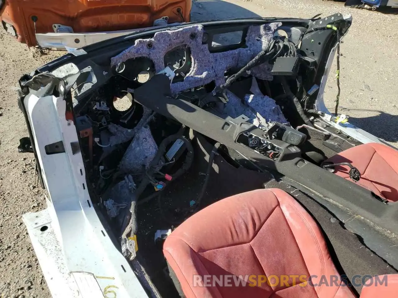 8 fotografías del automóvil dañado 1G1YA3D46R5113216 CHEVROLET CORVETTE 2024