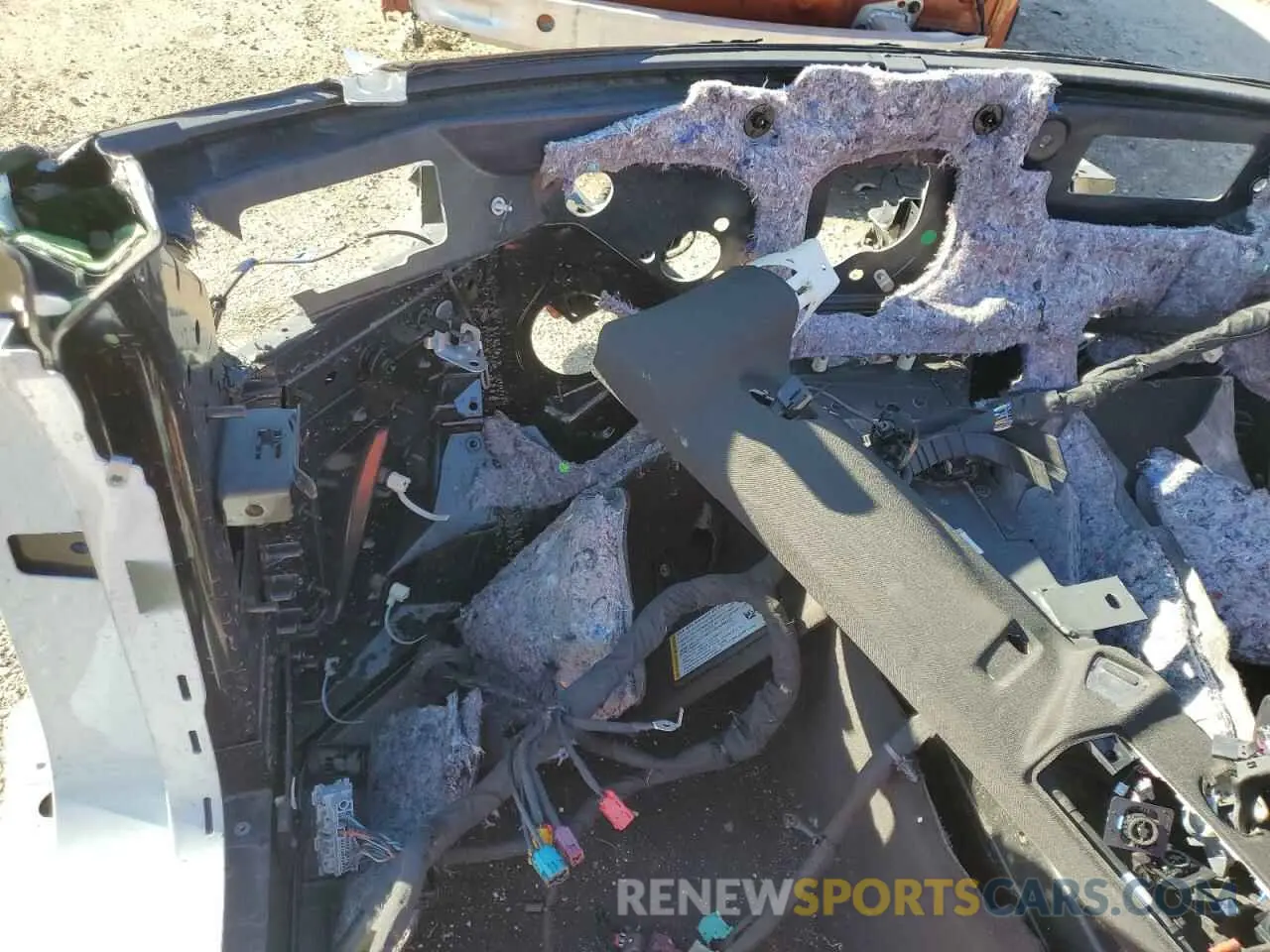 9 fotografías del automóvil dañado 1G1YA3D46R5113216 CHEVROLET CORVETTE 2024