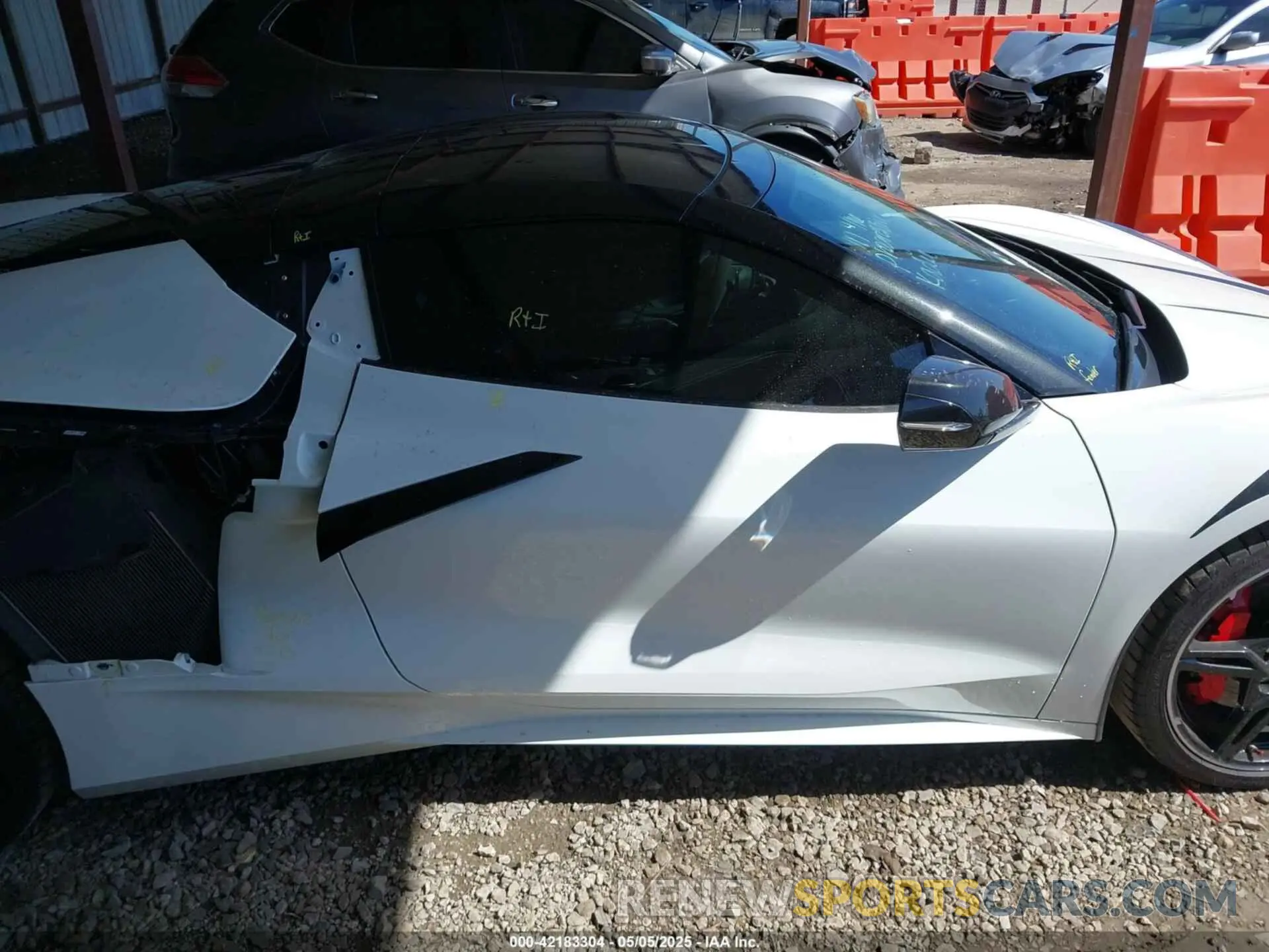 14 fotografías del automóvil dañado 1G1Y62D47L5106522 CHEVROLET CORVETTE STINGRAY 2020