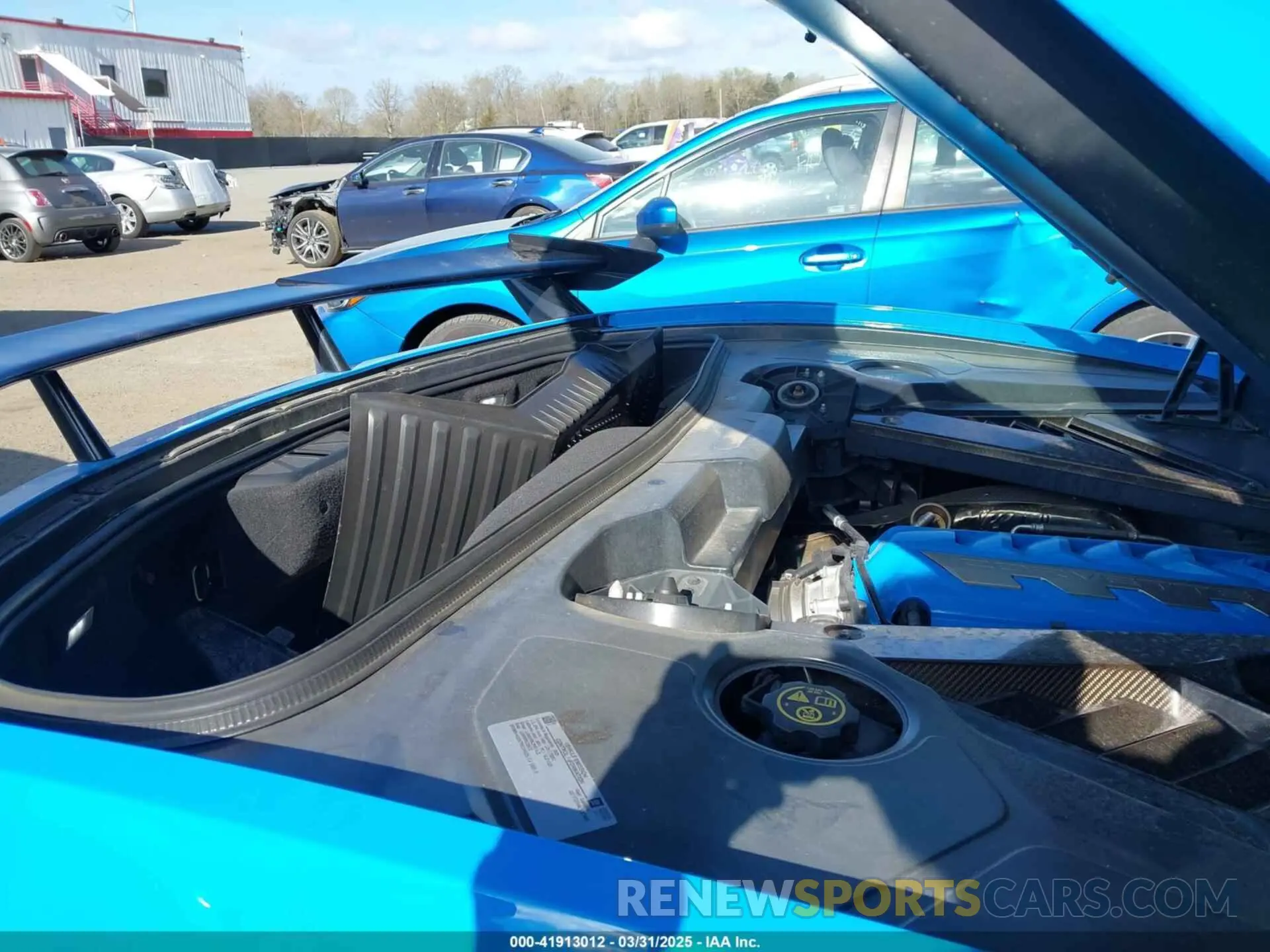 8 fotografías del automóvil dañado 1G1Y72D44L5117409 CHEVROLET CORVETTE STINGRAY 2020