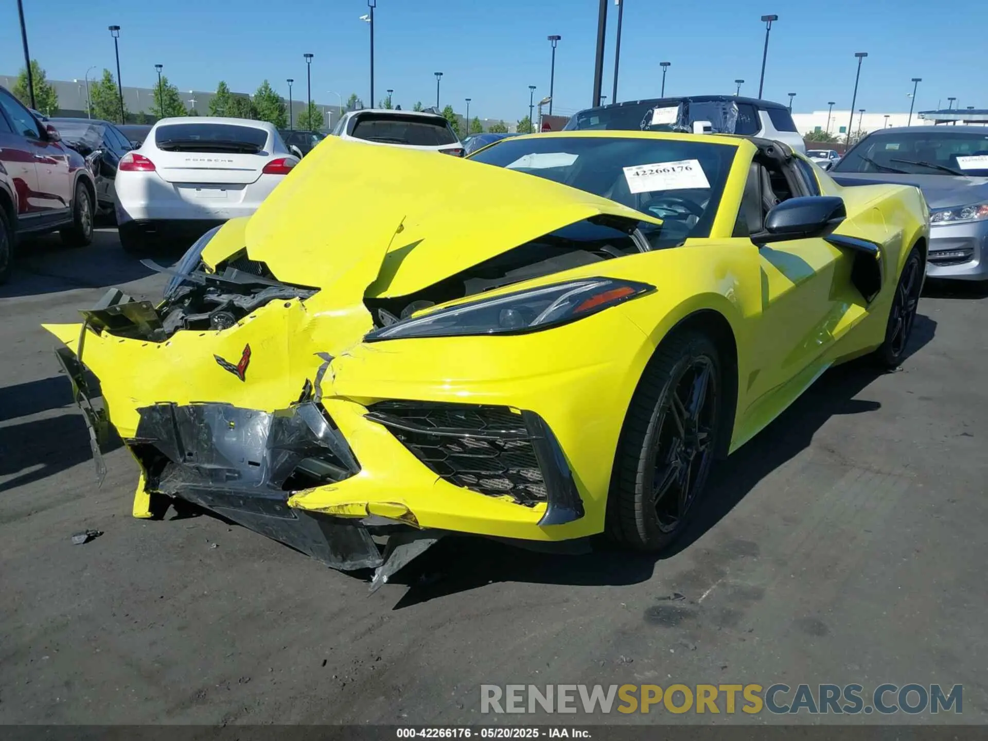 2 fotografías del automóvil dañado 1G1YA2D45M5123514 CHEVROLET CORVETTE STINGRAY 2021