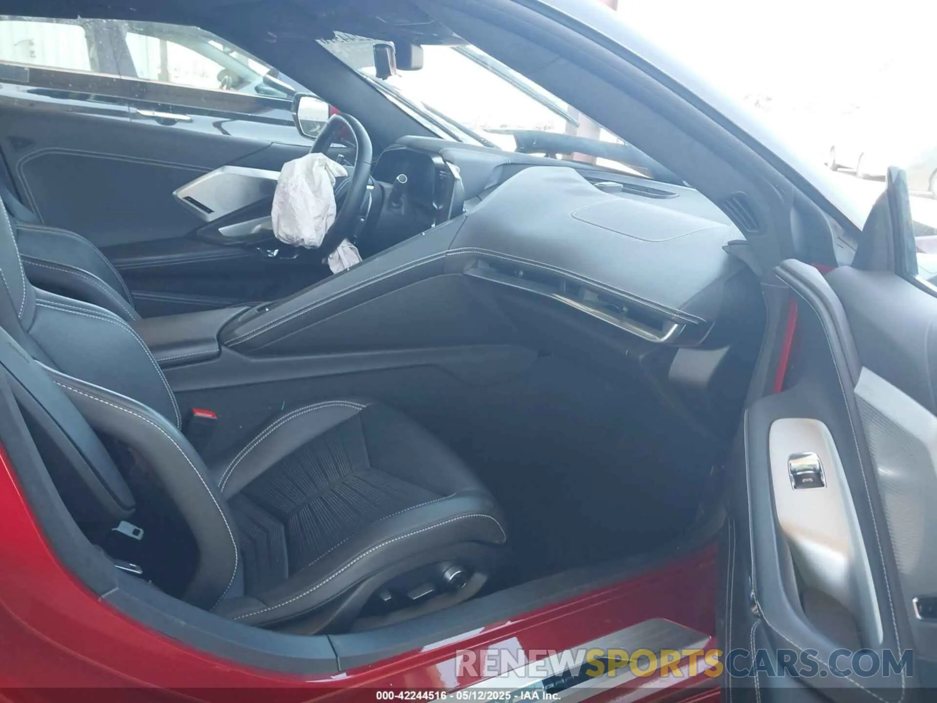 5 fotografías del automóvil dañado 1G1YC3D43M5119798 CHEVROLET CORVETTE STINGRAY 2021