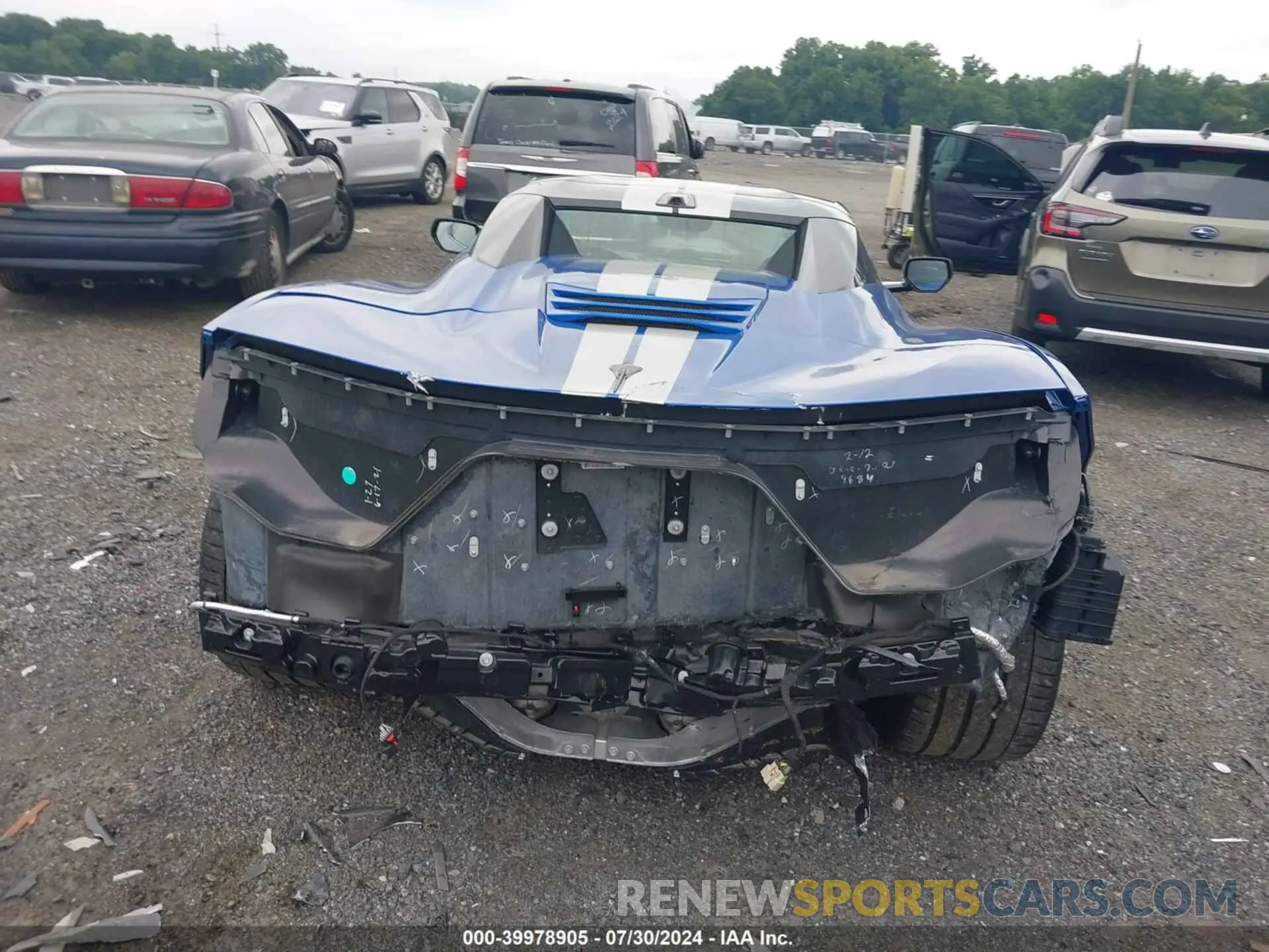 16 fotografías del automóvil dañado 1G1YC3D48M5117366 CHEVROLET CORVETTE STINGRAY 2021