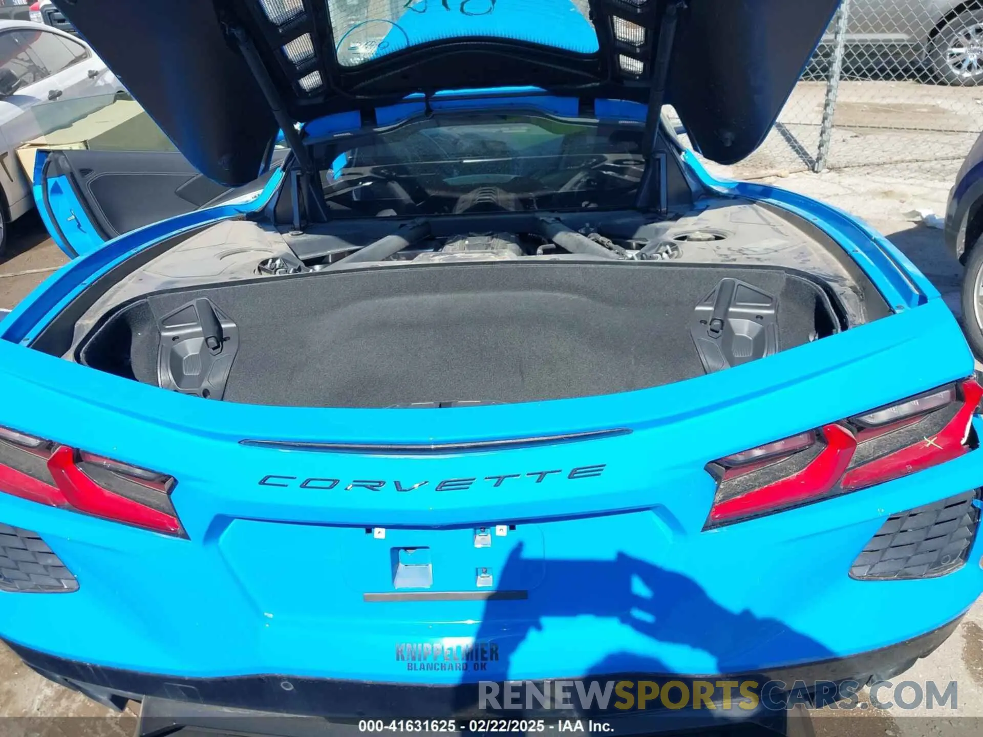 17 fotografías del automóvil dañado 1G1YA2D40P5129757 CHEVROLET CORVETTE STINGRAY 2023