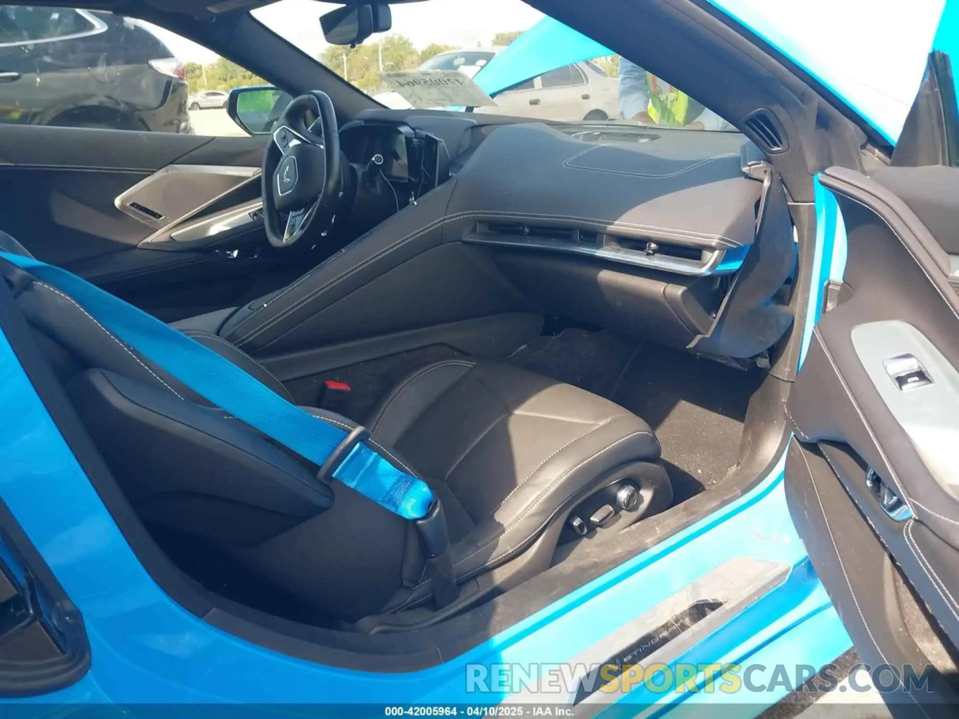 5 fotografías del automóvil dañado 1G1YB2D49P5131567 CHEVROLET CORVETTE STINGRAY 2023