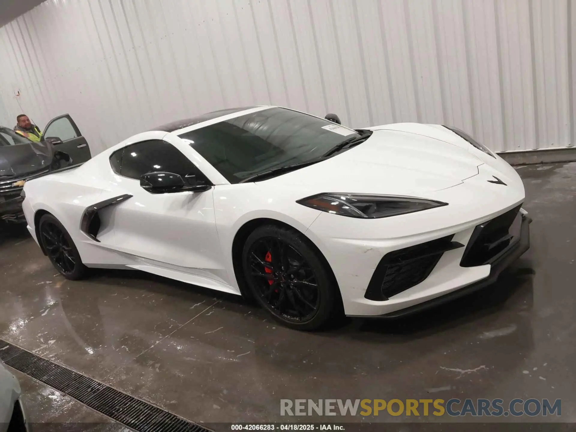 13 fotografías del automóvil dañado 1G1YA2D44R5127108 CHEVROLET CORVETTE STINGRAY 2024