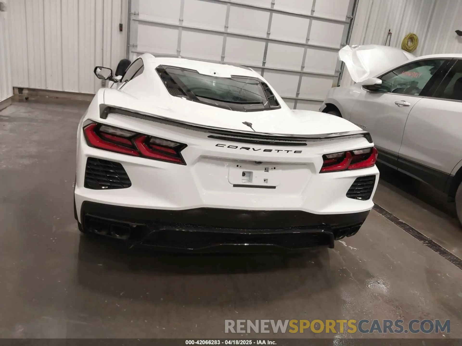 16 fotografías del automóvil dañado 1G1YA2D44R5127108 CHEVROLET CORVETTE STINGRAY 2024