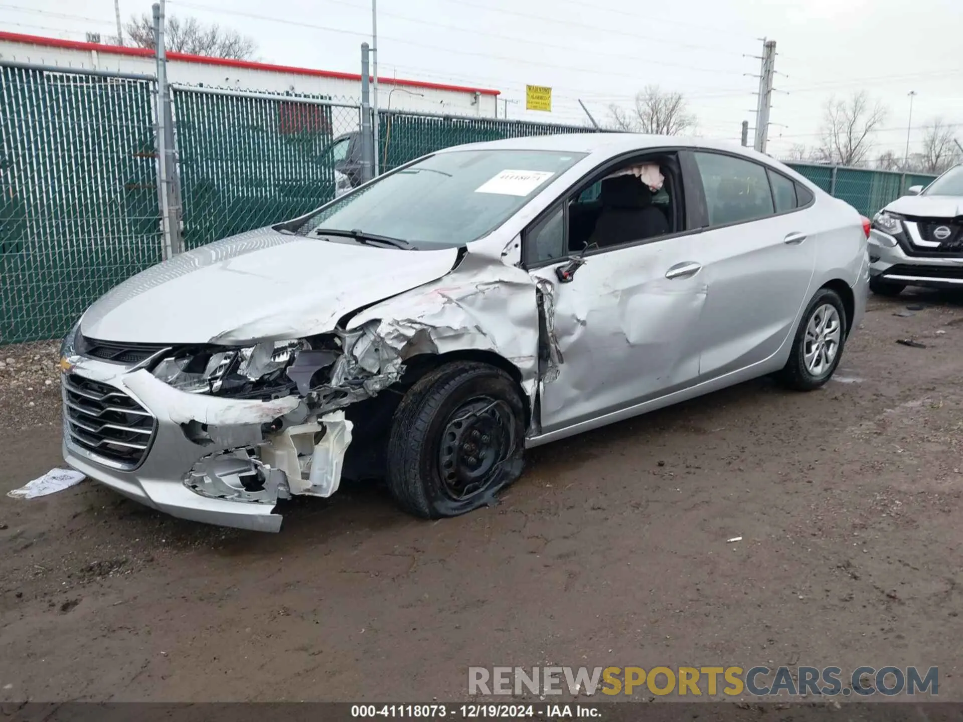 2 fotografías del automóvil dañado 1G1BC5SM0K7135558 CHEVROLET CRUZE 2019