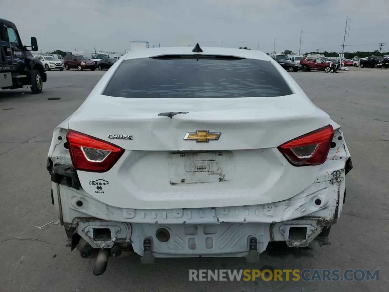 6 fotografías del automóvil dañado 1G1BC5SM0K7150304 CHEVROLET CRUZE 2019
