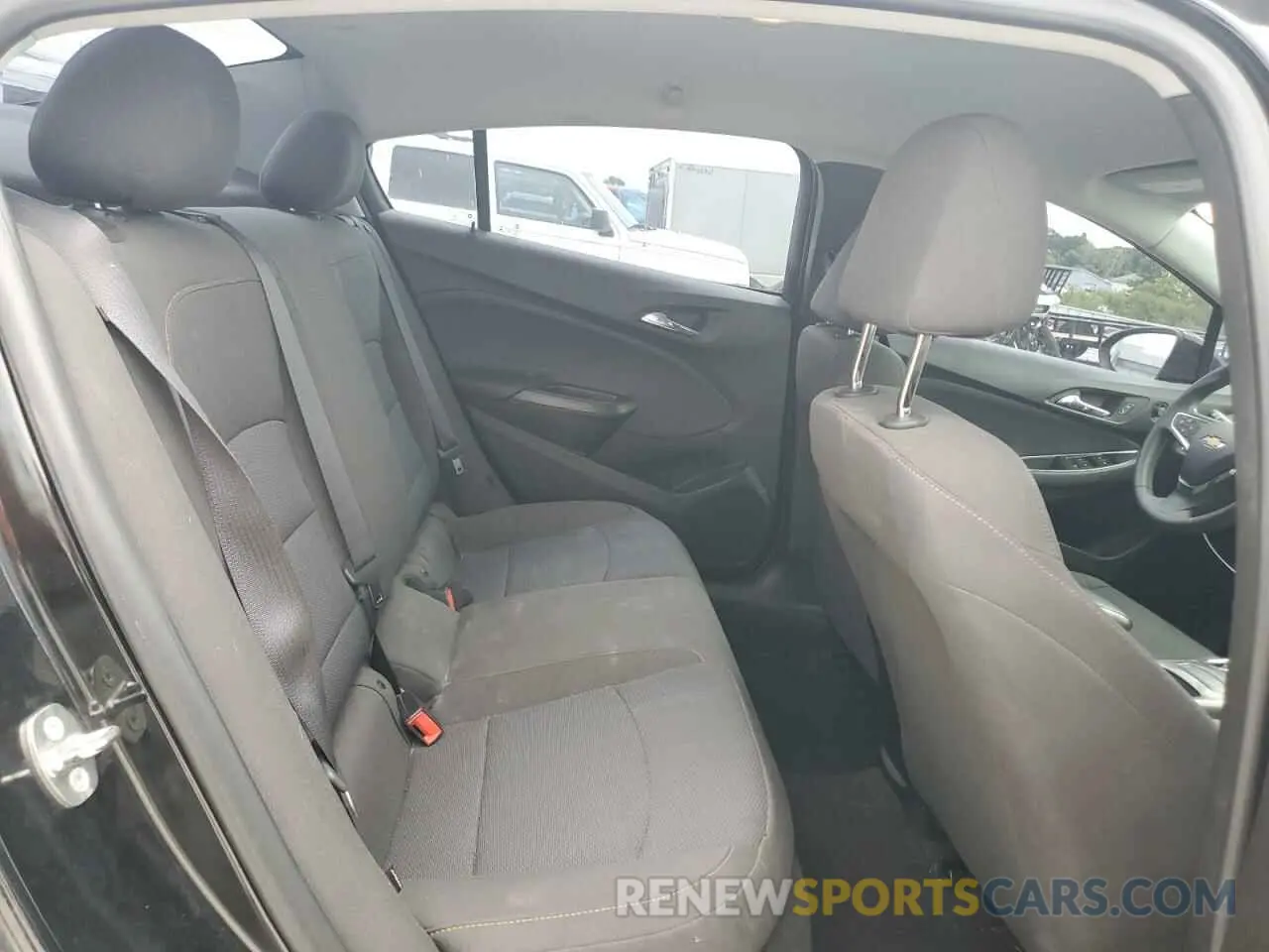 10 fotografías del automóvil dañado 1G1BC5SM0K7152067 CHEVROLET CRUZE 2019