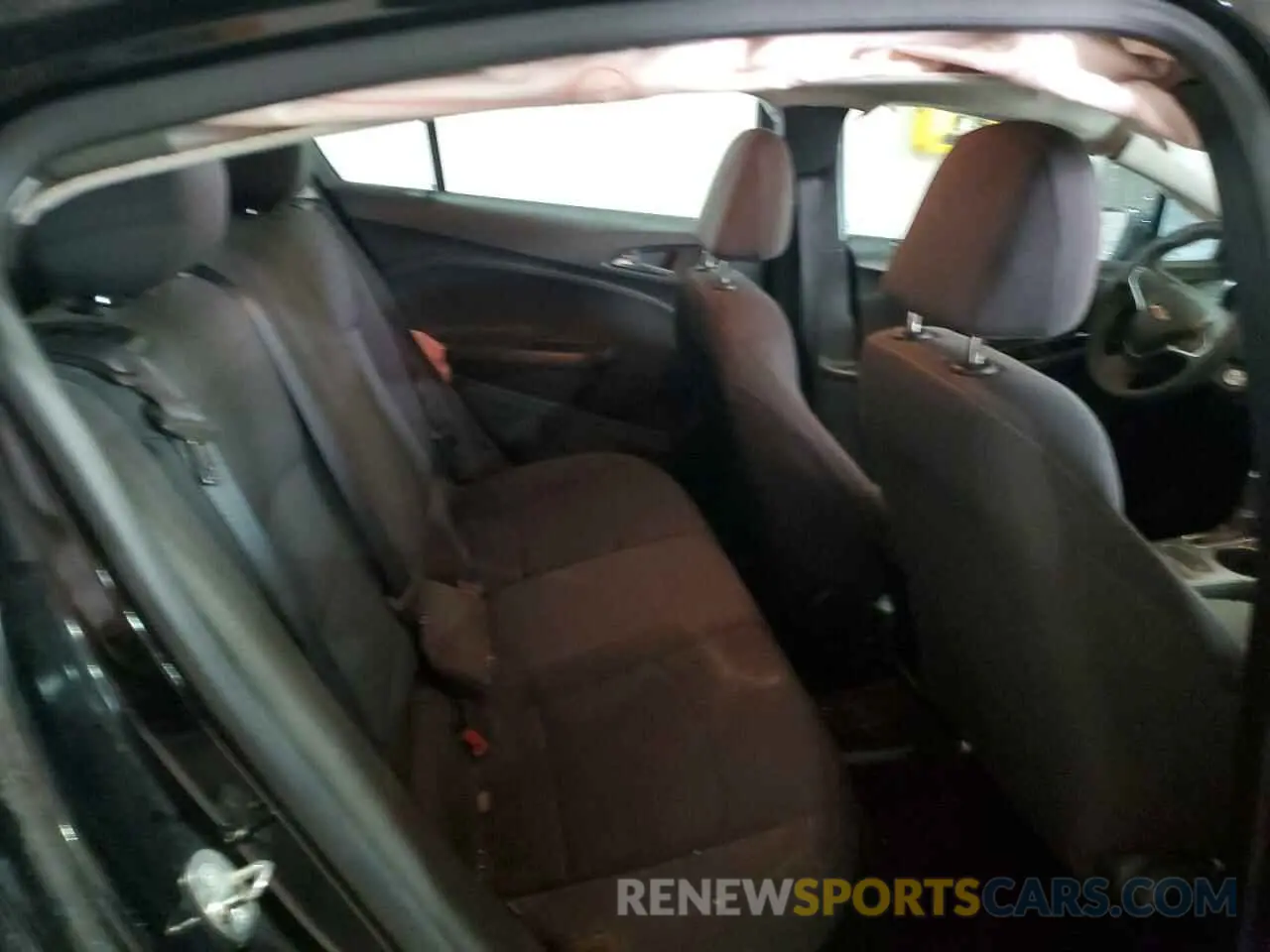 10 fotografías del automóvil dañado 1G1BC5SM1K7109714 CHEVROLET CRUZE 2019