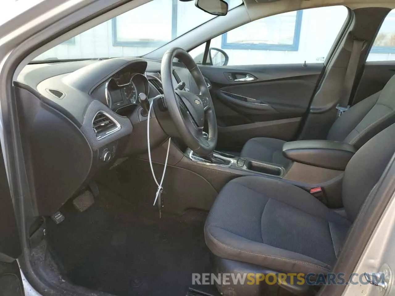 7 fotografías del automóvil dañado 1G1BC5SM1K7110863 CHEVROLET CRUZE 2019