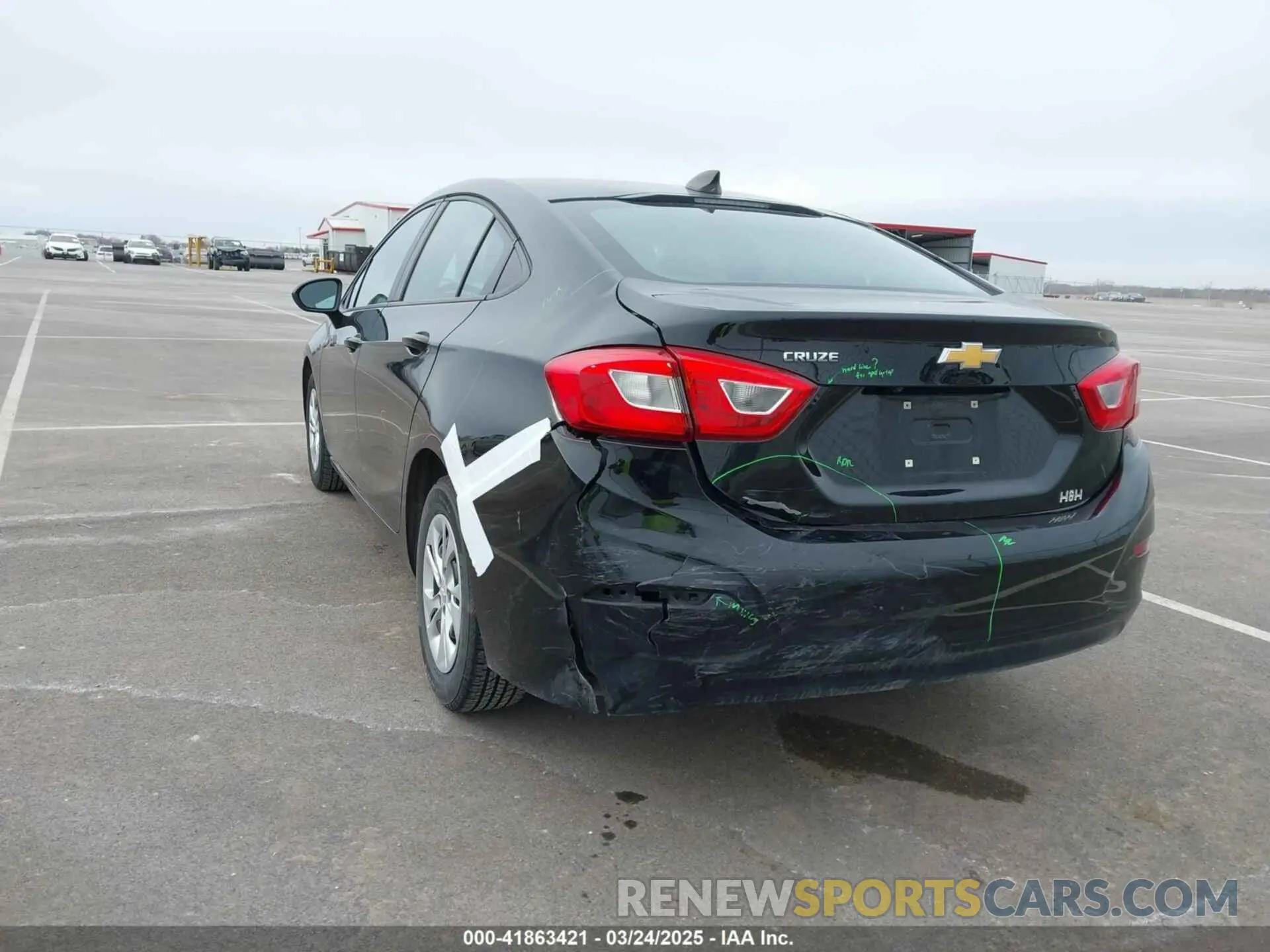 6 fotografías del automóvil dañado 1G1BC5SM1K7111611 CHEVROLET CRUZE 2019