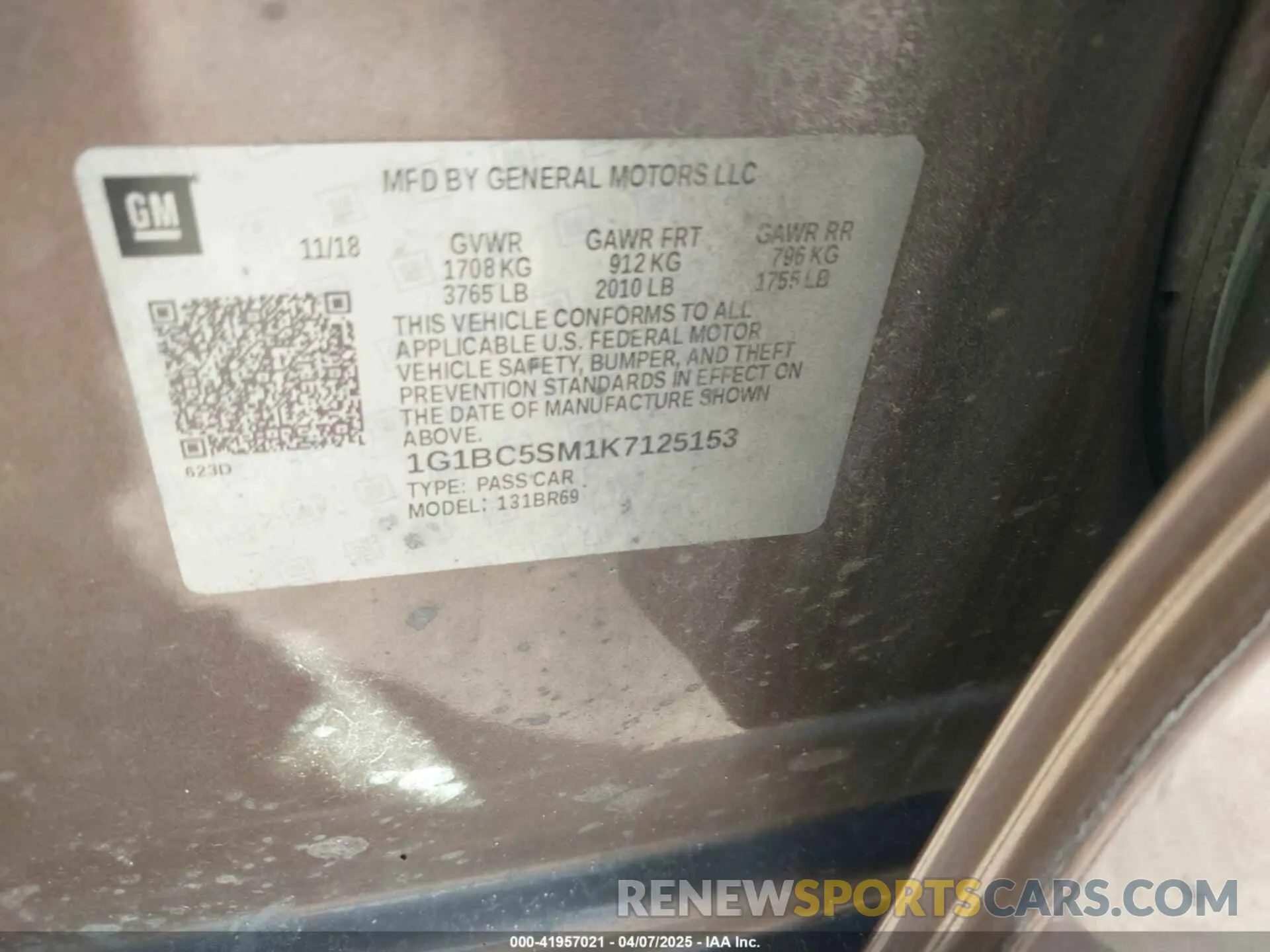 9 fotografías del automóvil dañado 1G1BC5SM1K7125153 CHEVROLET CRUZE 2019