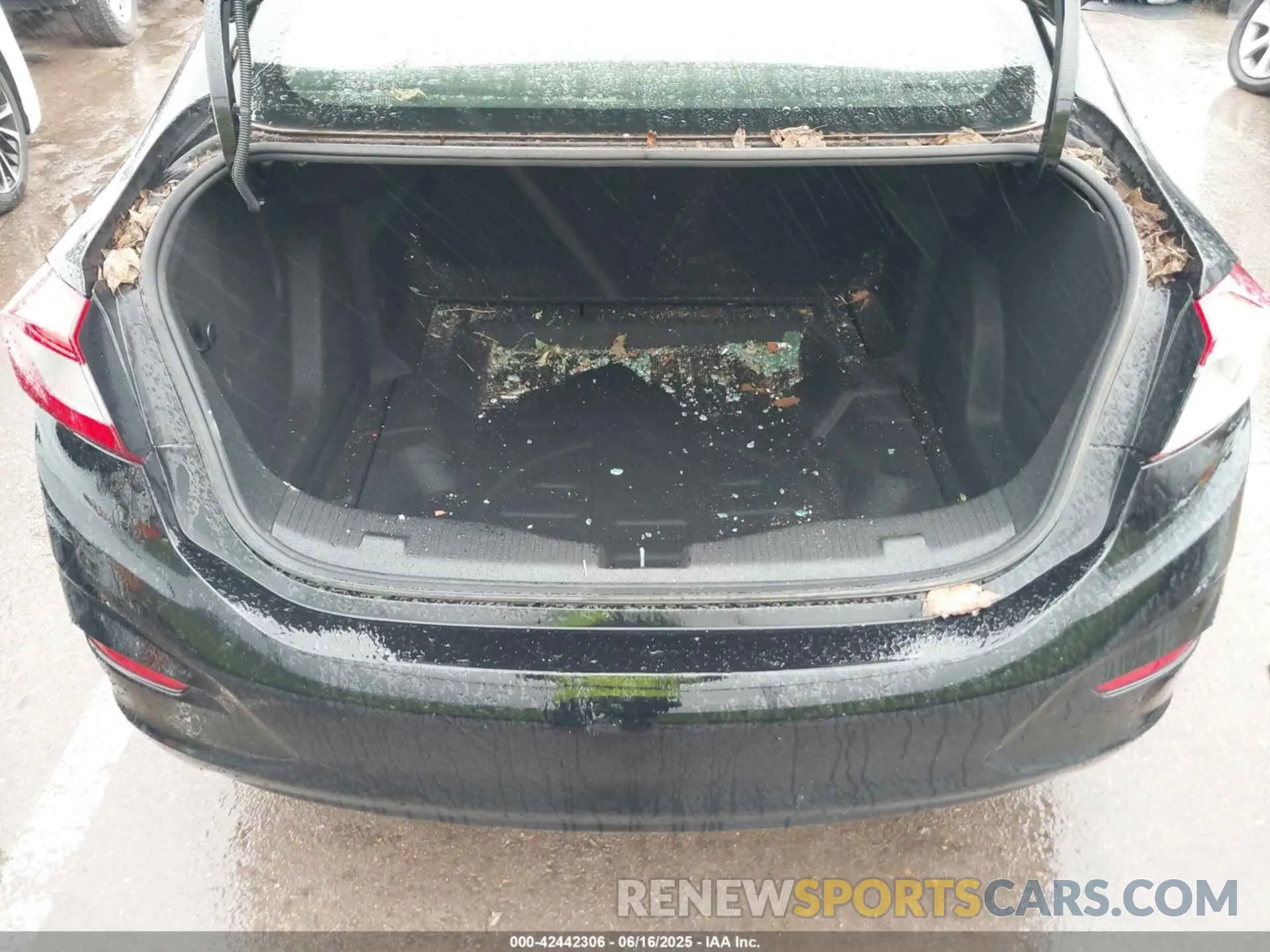 17 fotografías del automóvil dañado 1G1BC5SM1K7130885 CHEVROLET CRUZE 2019