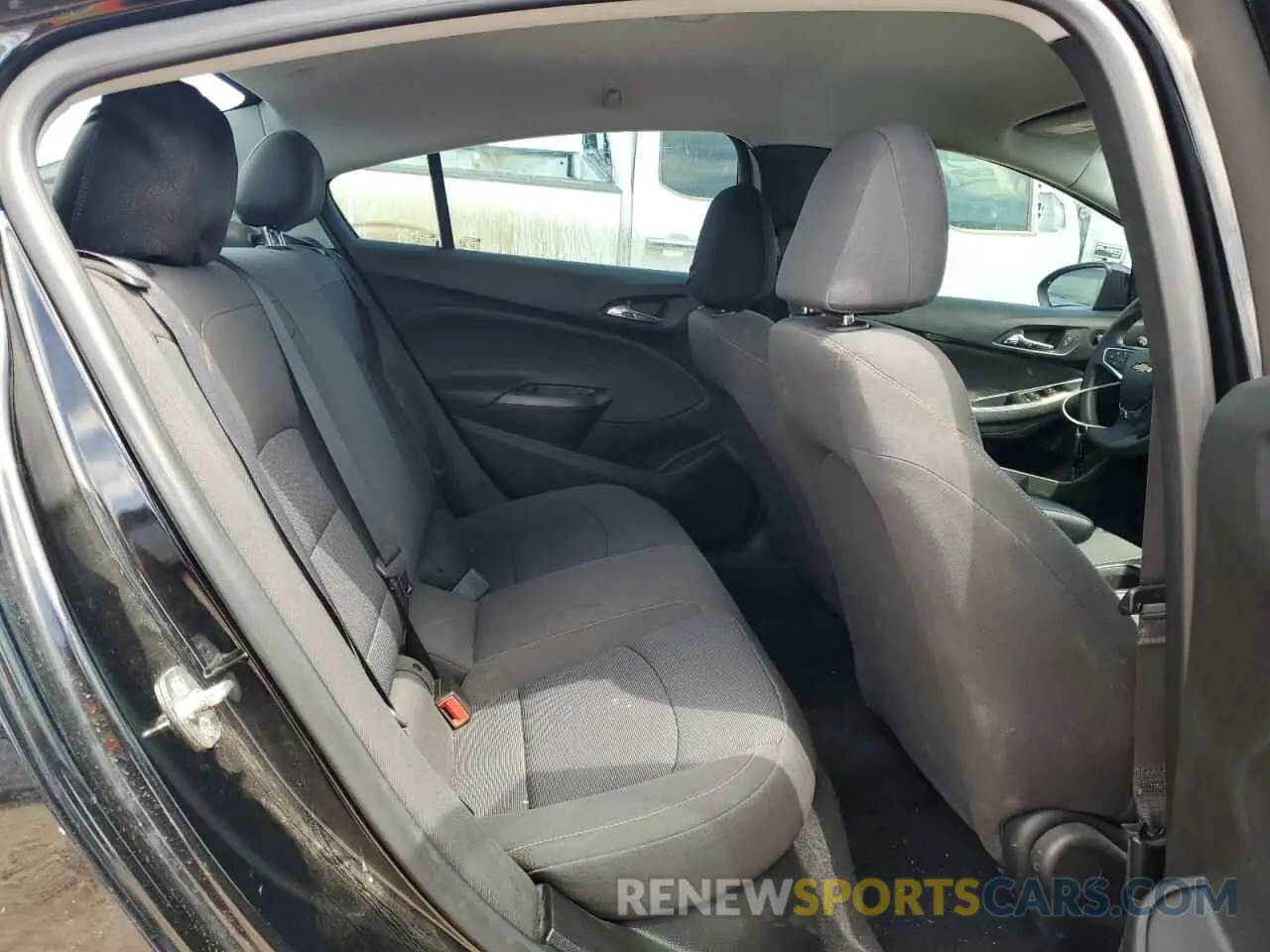 10 fotografías del automóvil dañado 1G1BC5SM2K7112959 CHEVROLET CRUZE 2019