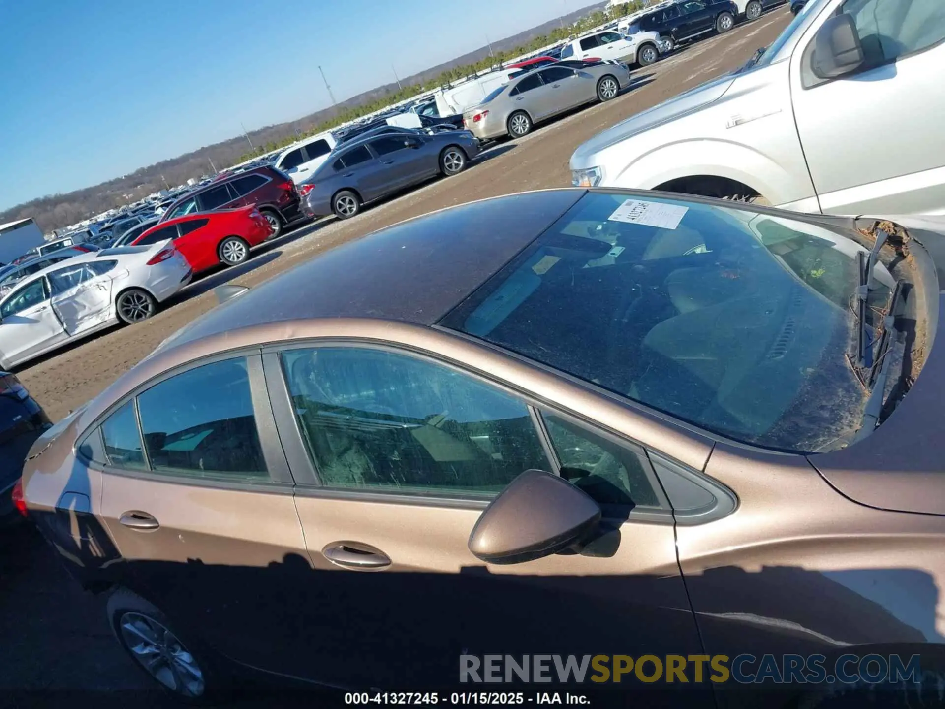 13 fotografías del automóvil dañado 1G1BC5SM2K7128028 CHEVROLET CRUZE 2019