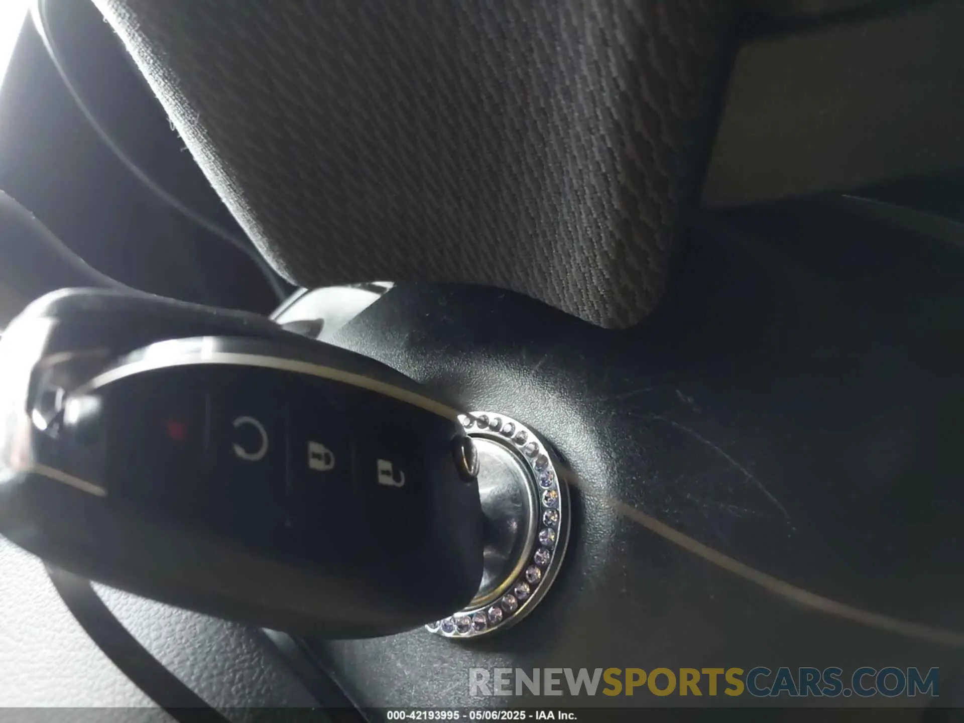 11 fotografías del automóvil dañado 1G1BC5SM2K7148943 CHEVROLET CRUZE 2019