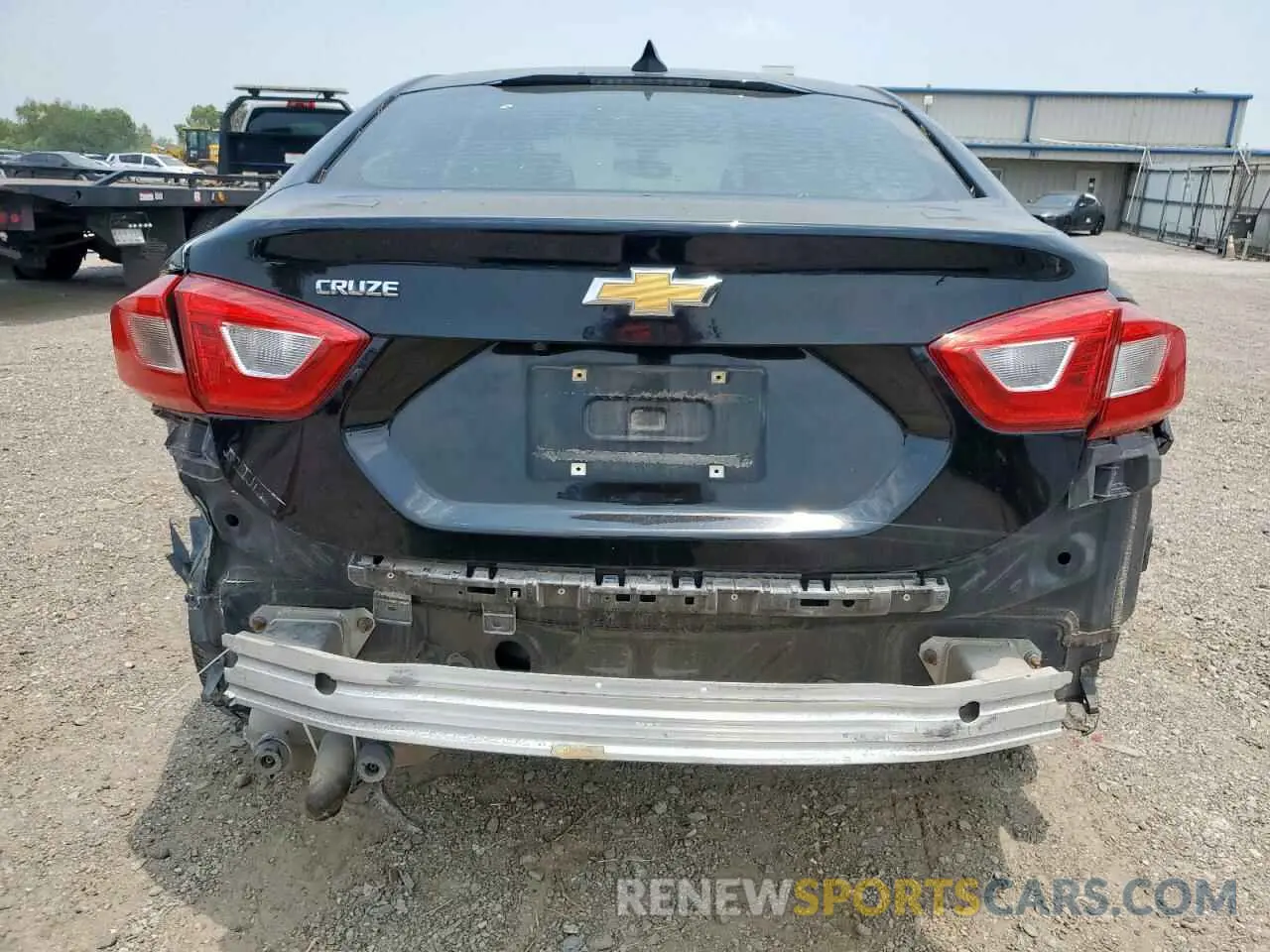 6 fotografías del automóvil dañado 1G1BC5SM3K7128605 CHEVROLET CRUZE 2019